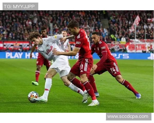 2019年欧冠决赛回顾拜仁慕尼黑与利物浦的巅峰对决与精彩瞬间分析 2019年欧冠决赛回顾拜仁慕尼黑与利物浦的巅峰对决与精彩瞬间分析