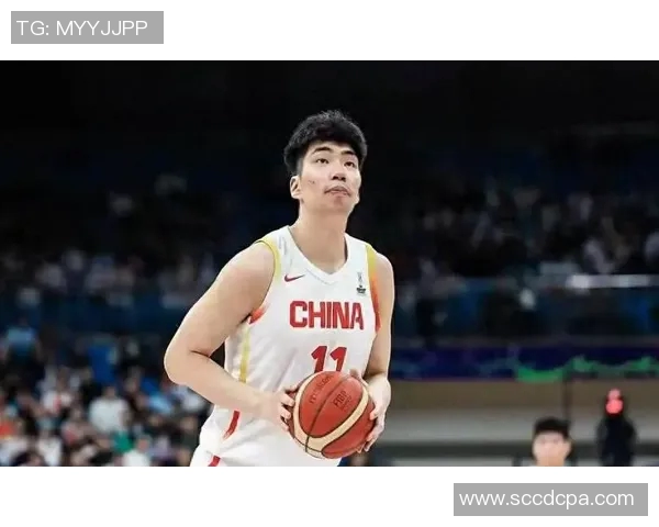 余嘉豪的成长之路与未来展望:从少年到明星的蜕变与奋斗历程 余嘉豪的成长之路与未来展望:从少年到明星的蜕变与奋斗历程