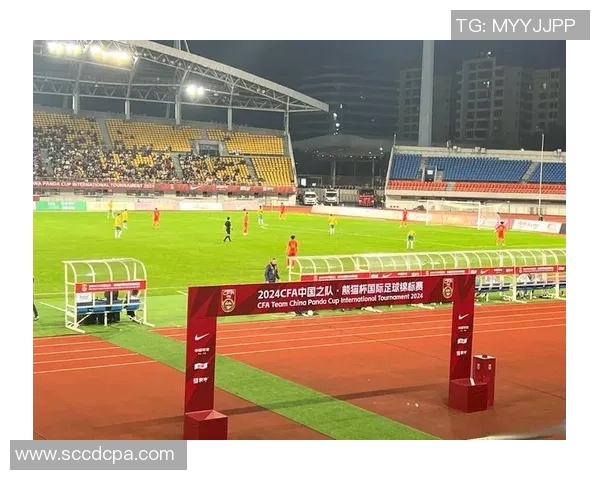 土伦杯激战中国队迎战巴林队力争小组出线全力以赴展现青春风采