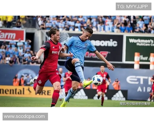 美职联焦点战休斯顿迪士尼队迎战洛杉矶球队全力争胜