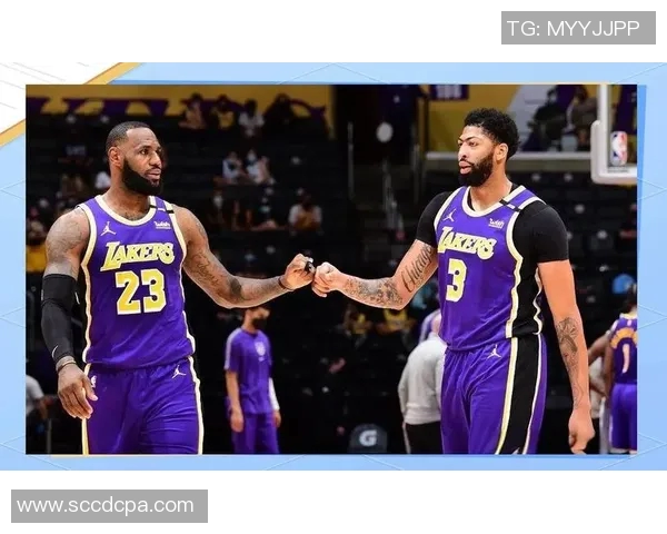 湖人对决热火在线直播全程回顾与精彩瞬间分析