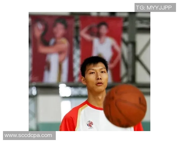 易建联的篮球传奇之路:从青涩少年到国家队核心的辉煌历程与未来展望 易建联的篮球传奇之路:从青涩少年到国家队核心的辉煌历程与未来展望