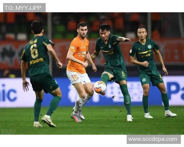 武汉排球队个人能力引发热议球员表现与团队协作的深度探讨 武汉排球队个人能力引发热议球员表现与团队协作的深度探讨