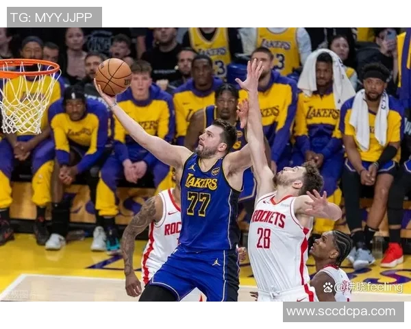 火箭队与湖人队季后赛对决精彩回顾与分析 火箭队与湖人队季后赛对决精彩回顾与分析